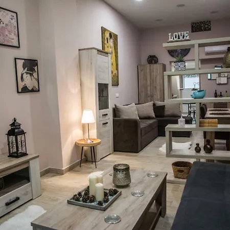 The Yard Apartment *